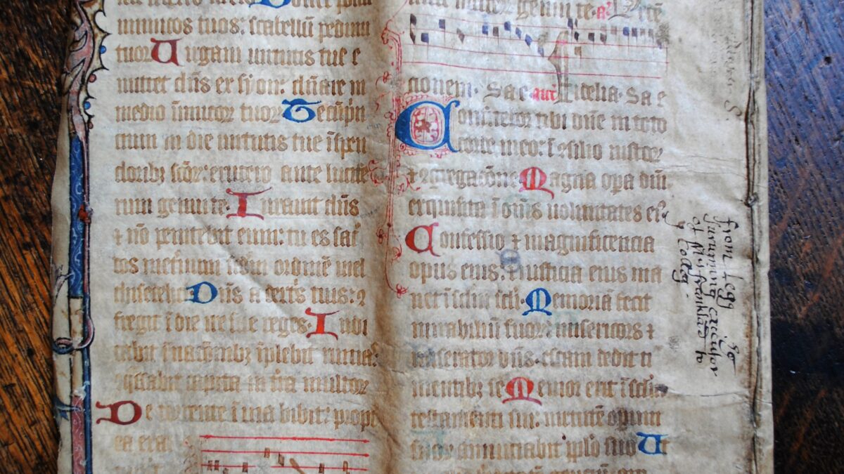 Close-up of a historic manuscript page with handwritten text (Benefactors 15 (Inventory 1594 - 1))