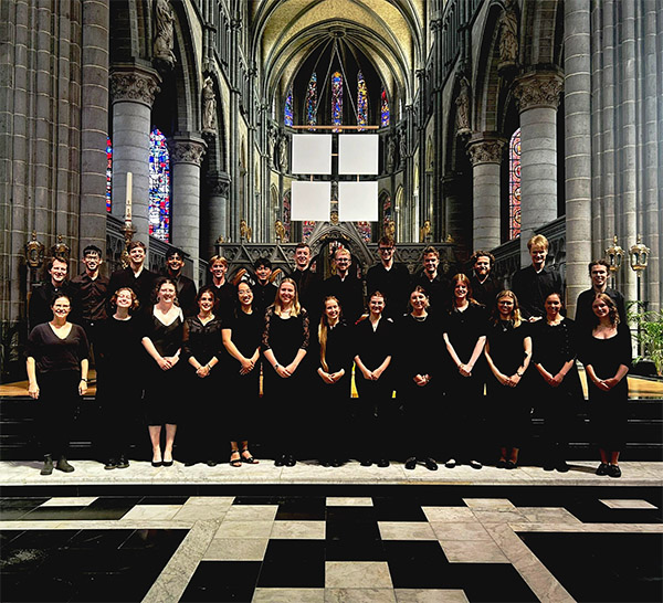 Brasenose College choir in Brussels Cathedral, July 2025