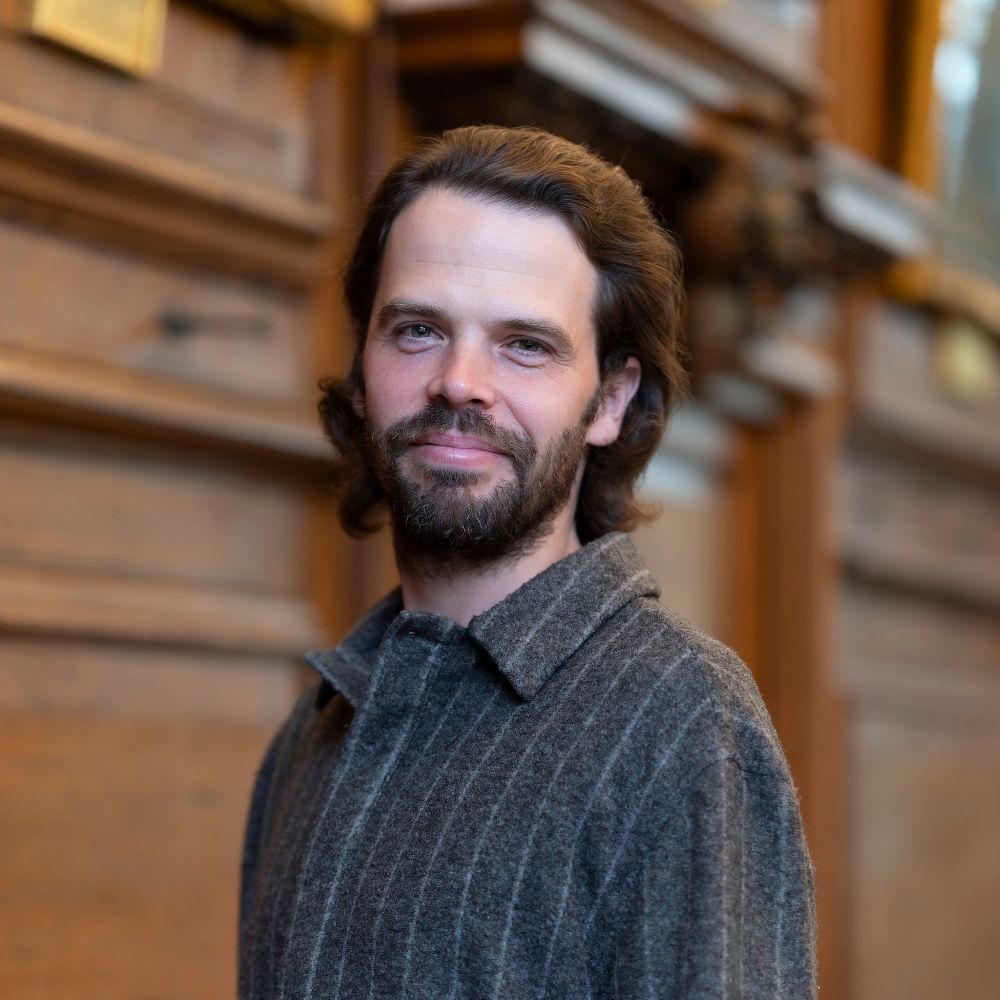 Photo of professor Dejan Drashkow