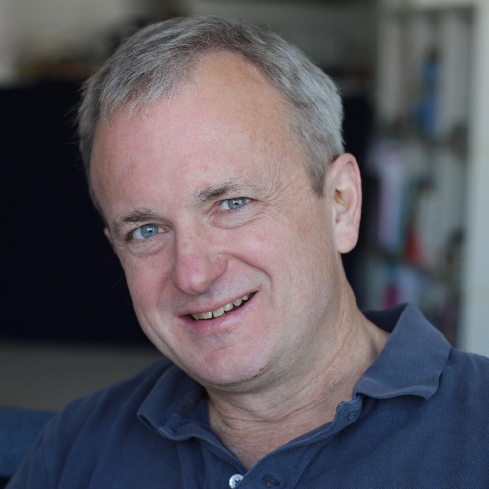 Photo of Professor Eric Thun