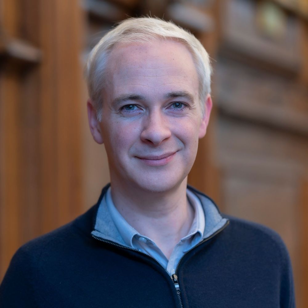 Photograph of Dr Ian Carroll